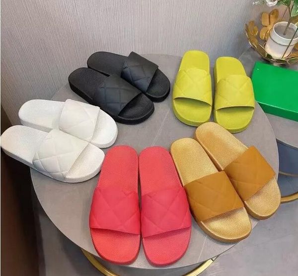 2022 summer men's women's slippers fashion printed leather sandals and leisure beach home walking sandals, Black
2022 summer men's women's slippers fashion printed leather sandals and leisure beach home walking sandals, Black