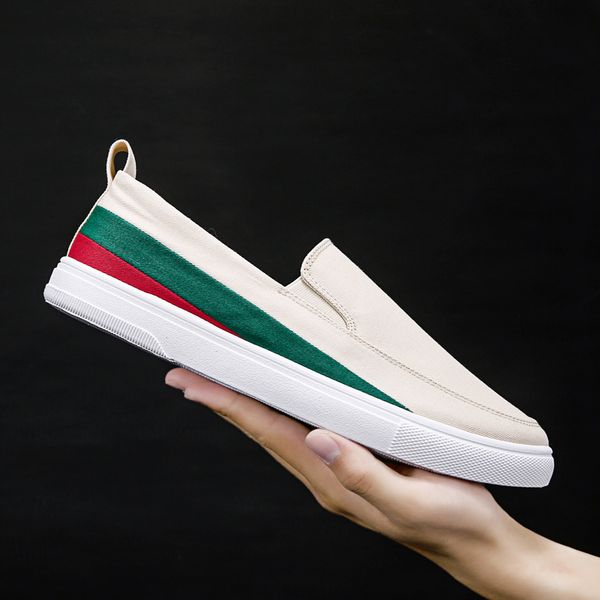2022 fashion casual shoes triple black white floral multi-color suede designer mens women sneakers red blue men trainers 07
2022 fashion casual shoes triple black white floral multi-color suede designer mens women sneakers red blue men trainers 07