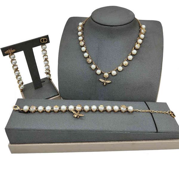 jewelry new pearl necklace bracelet earrings small fragrance letter temperament set, Black
jewelry new pearl necklace bracelet earrings small fragrance letter temperament set, Black