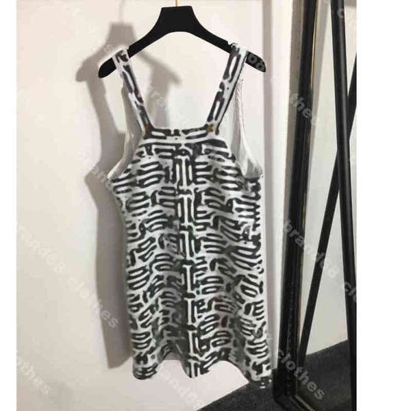 women designers sequins slip dresses 3piece suit slim dresses long sleeves blazer coats hip wrap skirt logo ch..el brands ladies streetwear, Black;brown
women designers sequins slip dresses 3piece suit slim dresses long sleeves blazer coats hip wrap skirt logo ch..el brands ladies streetwear, Black;brown