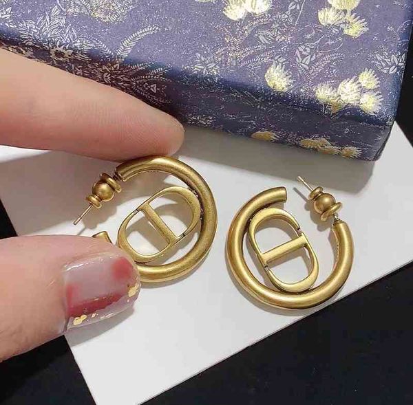 design jewel ornament charm earring letter circle earrings women's classic simple temperament jewelry earrings, Golden
design jewel ornament charm earring letter circle earrings women's classic simple temperament jewelry earrings, Golden