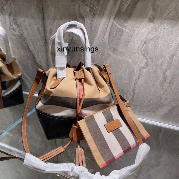 designer luxury burbrerity bags for women brown crossbody handbags vintage burbrery leather wallet paris plaid the totes bag fashion purses
designer luxury burbrerity bags for women brown crossbody handbags vintage burbrery leather wallet paris plaid the totes bag fashion purses