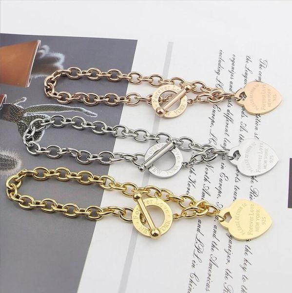 luxury designer jewelry ladies necklace heart pendant necklaces add bracelet and chain fashion set jewelry, Silver
luxury designer jewelry ladies necklace heart pendant necklaces add bracelet and chain fashion set jewelry, Silver