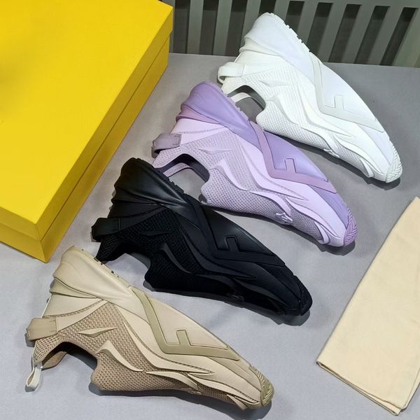 high-quality designer men's black casual shoesleather rubber flat shoes thick-soled oversized flat shoes
high-quality designer men's black casual shoesleather rubber flat shoes thick-soled oversized flat shoes
