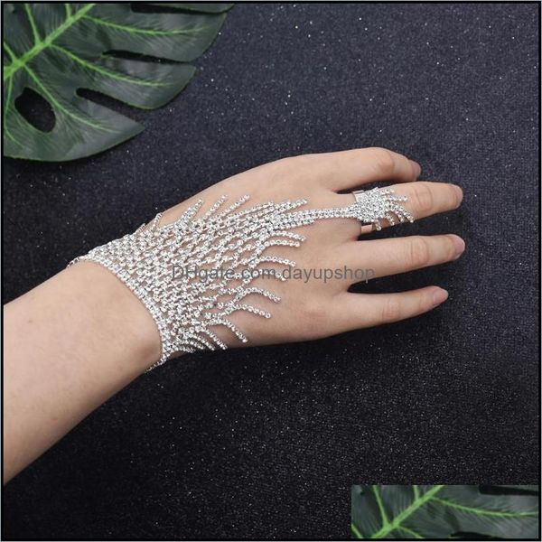 link chain bracelets jewelry link shiny fl diamond pl finger bracelet for women luxury triangle crystal tassel bangle with dhrtz, Black
link chain bracelets jewelry link shiny fl diamond pl finger bracelet for women luxury triangle crystal tassel bangle with dhrtz, Black