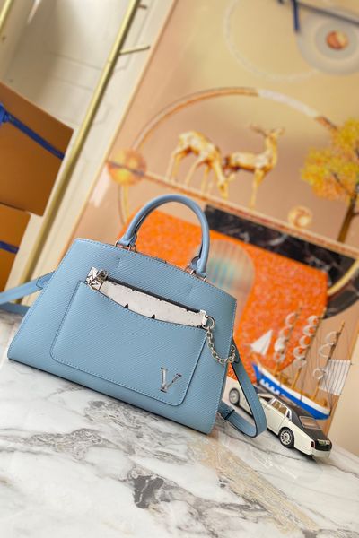 ladies handbag designer purse luxury chain strap inner compartment leather fashion classic with box size 30-21-13cm2618, Red;black
ladies handbag designer purse luxury chain strap inner compartment leather fashion classic with box size 30-21-13cm2618, Red;black