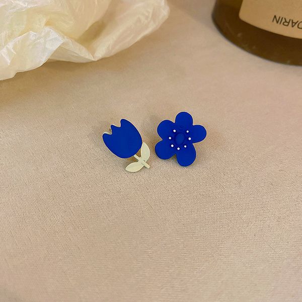 silver needle asymmetric flower earrings south korea dongdaemun spring blue color fresh and cute fashionable and versatile eardrop, Golden
silver needle asymmetric flower earrings south korea dongdaemun spring blue color fresh and cute fashionable and versatile eardrop, Golden