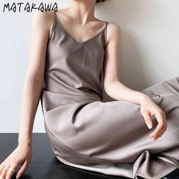spaghetti strap woman dress satin sling summer vneck robe femme temperament vintage vestidos 210506, Black;gray
spaghetti strap woman dress satin sling summer vneck robe femme temperament vintage vestidos 210506, Black;gray