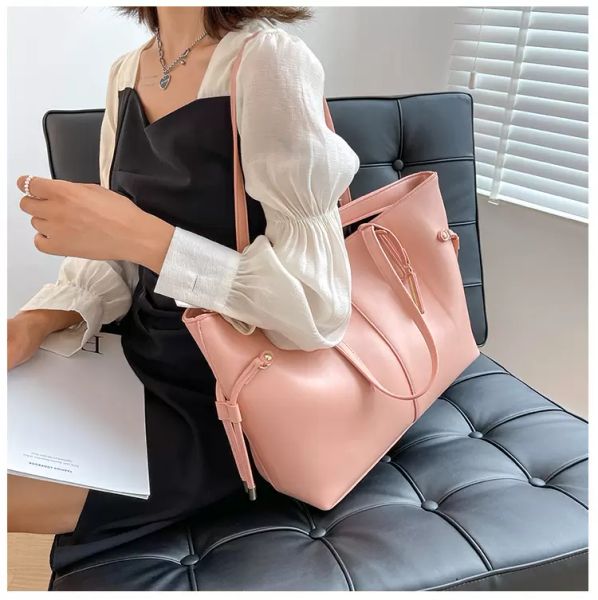 waist bagsluxury new pu handbag ladies fashion solid color tote bag black large capacity storage bag woman bucket bag leather
waist bagsluxury new pu handbag ladies fashion solid color tote bag black large capacity storage bag woman bucket bag leather