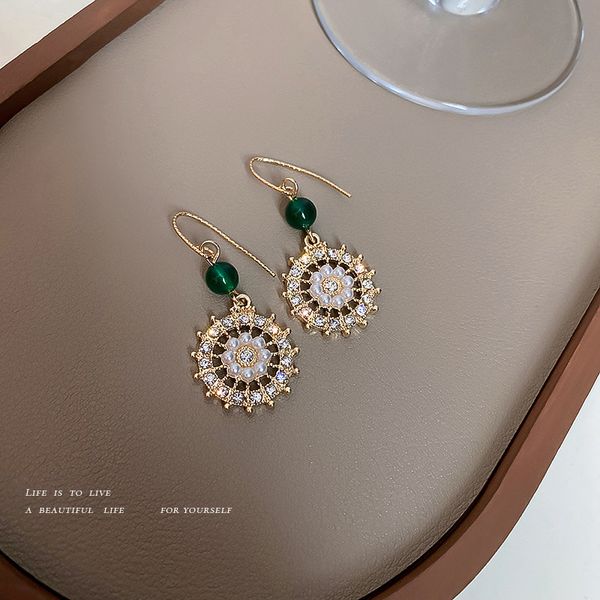 925 silver needle geometric green earrings european and american retro twist earrings artistic fresh elegant white eardrop for women, Golden
925 silver needle geometric green earrings european and american retro twist earrings artistic fresh elegant white eardrop for women, Golden