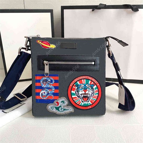 2020 new man bag cross body bags fashion designer shoulder bags men mens messenger size 21x23*4cm model 547751
2020 new man bag cross body bags fashion designer shoulder bags men mens messenger size 21x23*4cm model 547751