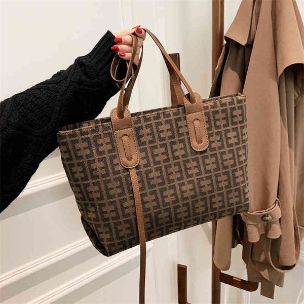 factory direct sale net red texture women's autumn and winter version high-capacity one shoulder tote bag handbag
factory direct sale net red texture women's autumn and winter version high-capacity one shoulder tote bag handbag