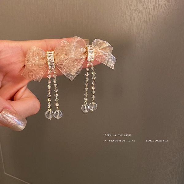 925 silver stud rhinestone-encrusted crystal tassel gauze bow eardrops mori style in japan and korea super fairy tassel long earrings, Golden
925 silver stud rhinestone-encrusted crystal tassel gauze bow eardrops mori style in japan and korea super fairy tassel long earrings, Golden