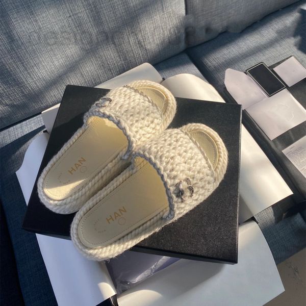 slippers designer xiaoxiangfeng knitted wool woven women's slippers 2022 new one word home anti skid cool friend's mother's o, Black
slippers designer xiaoxiangfeng knitted wool woven women's slippers 2022 new one word home anti skid cool friend's mother's o, Black