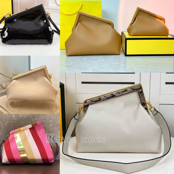 2022 luxury designer handbags first clutch bag metal hemming genuine leather ff women handbag ladies single shoulder messenger evening bags
2022 luxury designer handbags first clutch bag metal hemming genuine leather ff women handbag ladies single shoulder messenger evening bags