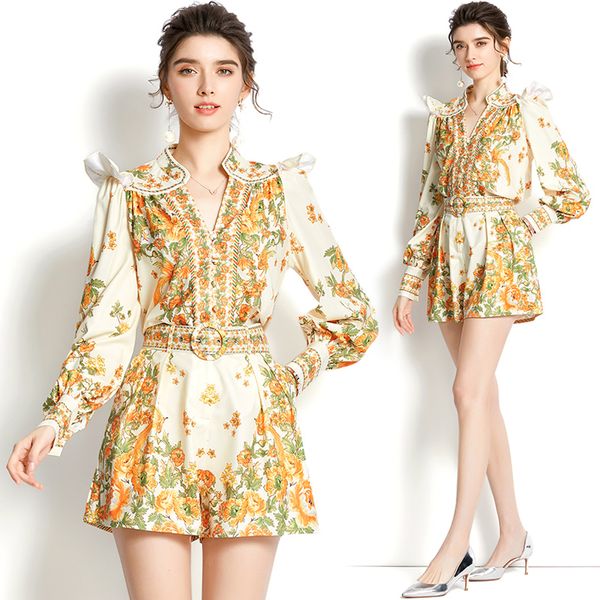 2022 designer yellow set shirt pants woman two piece paisley print office lady chic shorts set, White
2022 designer yellow set shirt pants woman two piece paisley print office lady chic shorts set, White