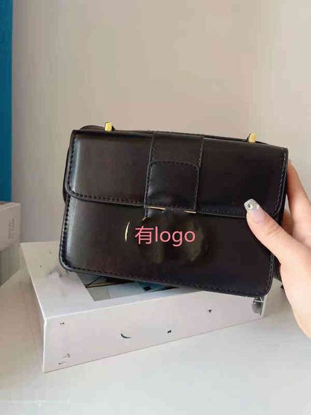 2022 new d style msenger single shoulder women's 2022 luxury brand fashion design versatile ladies bags
2022 new d style msenger single shoulder women's 2022 luxury brand fashion design versatile ladies bags