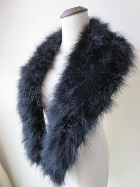 real ostrich feather fur scarf collar for women winter warm fluffy soft white, Blue;gray
real ostrich feather fur scarf collar for women winter warm fluffy soft white, Blue;gray