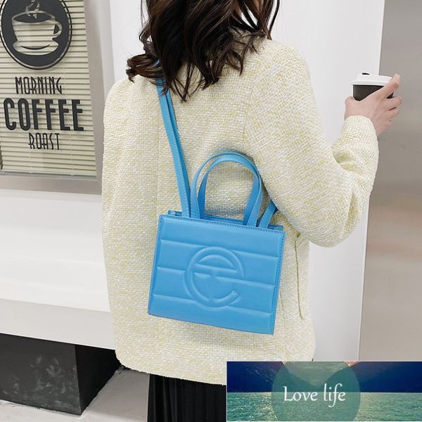fashion solid tote european and american leisure same style one shoulder bag special-interest design crossbody small square bags
fashion solid tote european and american leisure same style one shoulder bag special-interest design crossbody small square bags