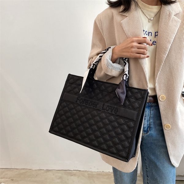 factory wholesale large capacity bag women's spring fashion foreign style tote net red ins hand
factory wholesale large capacity bag women's spring fashion foreign style tote net red ins hand