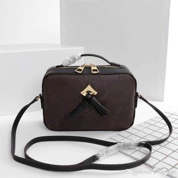 fashion shoulder bags woman saintonge style 21*8*15 cm letter pu genuine leather handbag designer handbags tote size model 44258
fashion shoulder bags woman saintonge style 21*8*15 cm letter pu genuine leather handbag designer handbags tote size model 44258