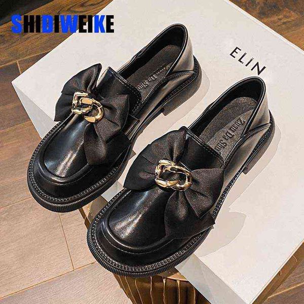 designer lace bow metal buckle leather flats shoes woman big round toe thick bottom derby shoes woman oxford espadrilles ad1928 220519, Black
designer lace bow metal buckle leather flats shoes woman big round toe thick bottom derby shoes woman oxford espadrilles ad1928 220519, Black