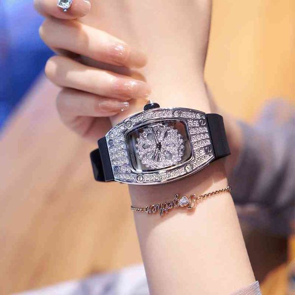 watch date luxury mens mechanics watch richa fortune hollow rotary barrel womens summer milles, Slivery;brown
watch date luxury mens mechanics watch richa fortune hollow rotary barrel womens summer milles, Slivery;brown