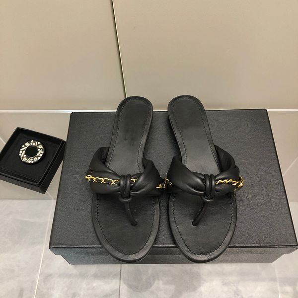 luxury designer slippers flip-flops metal logo chain wrist strap, Black
luxury designer slippers flip-flops metal logo chain wrist strap, Black