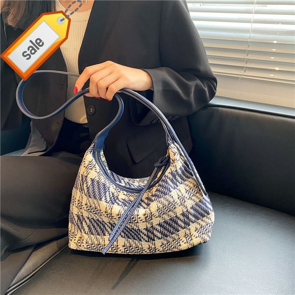 large capacity plaid canvas soft s new trendy shoulder s fashion all-match women's bags 2022
large capacity plaid canvas soft s new trendy shoulder s fashion all-match women's bags 2022