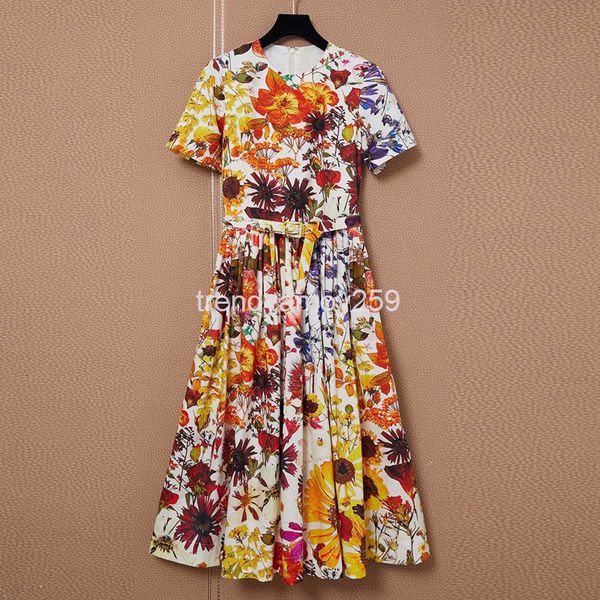 casual dresses autumn and winter round neck short sleeve printed dress, Black;gray 
casual dresses autumn and winter round neck short sleeve printed dress, Black;gray