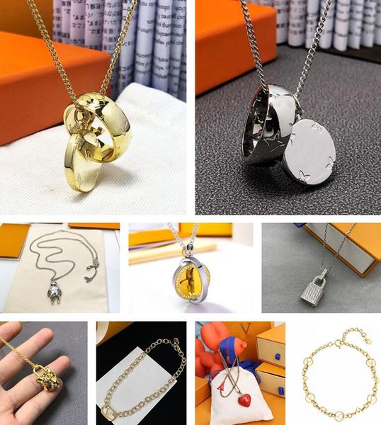 luxury designer necklace fashion classics astronaut style for men women necklaces party wedding lovers gift hip-hop jewelry with box, Silver
luxury designer necklace fashion classics astronaut style for men women necklaces party wedding lovers gift hip-hop jewelry with box, Silver