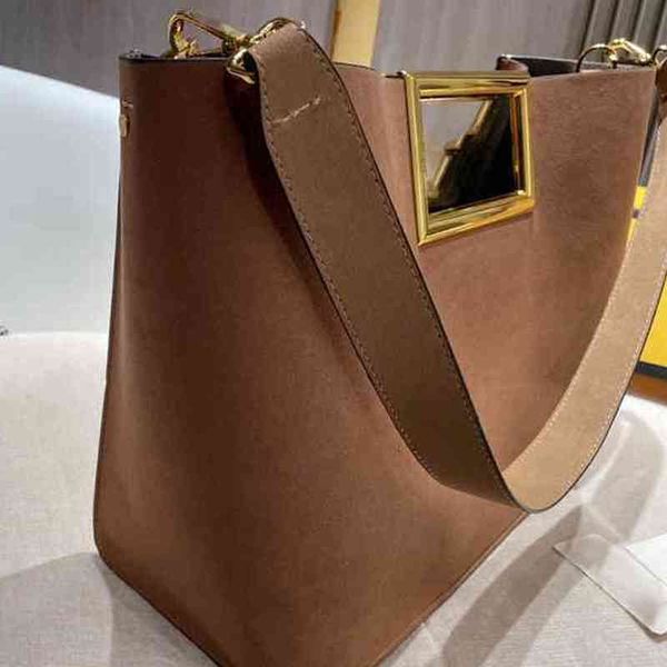 shoulder bag luxury brand fashion snake print large capacity handbag women designer genuine leather mobile wallet 1127
shoulder bag luxury brand fashion snake print large capacity handbag women designer genuine leather mobile wallet 1127