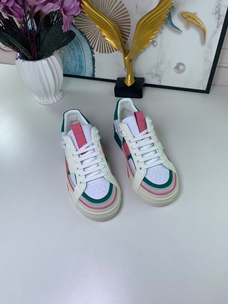 2022 designer boots rhyton vintage sneakers men women multicolor casual shoes platform sneaker chaussures luxurys runner trainers 39-46 0519, Black
2022 designer boots rhyton vintage sneakers men women multicolor casual shoes platform sneaker chaussures luxurys runner trainers 39-46 0519, Black