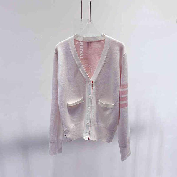 women's sweaters early autumn tb four bar v-neck wool knitted cardigan women's back match slim long sleeved jacket q8ze, White;black
women's sweaters early autumn tb four bar v-neck wool knitted cardigan women's back match slim long sleeved jacket q8ze, White;black