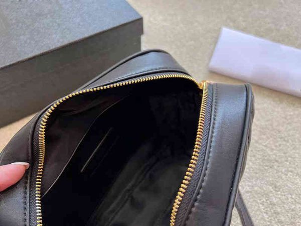 3afashion handbags wallet handbag women fringed bags crossbody soho bag disco shoulder bag fringes camera messenger bags purse wit, Red;black
3afashion handbags wallet handbag women fringed bags crossbody soho bag disco shoulder bag fringes camera messenger bags purse wit, Red;black