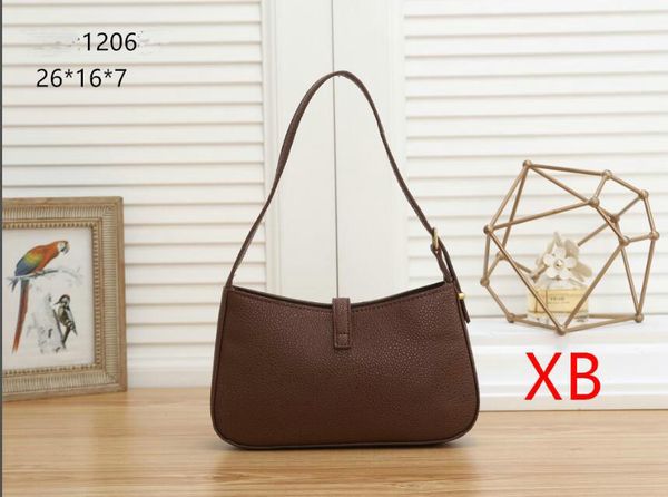 2022 designers leather women shoulder bags crossbody luxury handbags clutch purses ladies wallets tote gold silver black chain bag 1206#26x1
2022 designers leather women shoulder bags crossbody luxury handbags clutch purses ladies wallets tote gold silver black chain bag 1206#26x1
