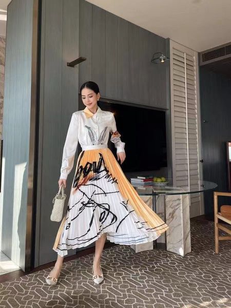 216 ^ 2022 spring summer brand same style lapel neck long sleeve button women's two pieces polyester meiyi, White
216 ^ 2022 spring summer brand same style lapel neck long sleeve button women's two pieces polyester meiyi, White