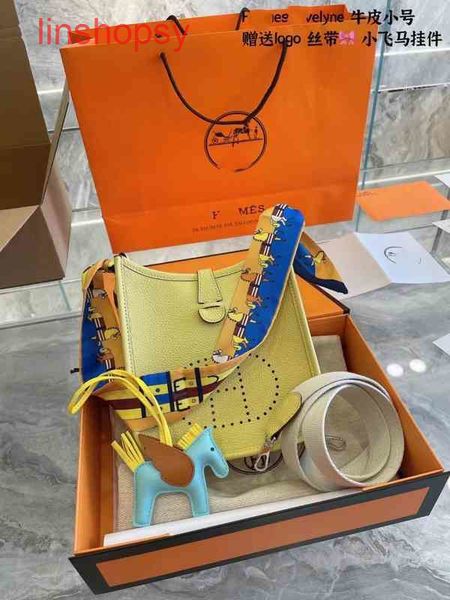 bags bag pattern classic herme leather women messenger evelyn shoulder bucket 65br 
bags bag pattern classic herme leather women messenger evelyn shoulder bucket 65br