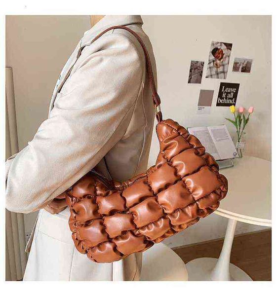 2022 small bags female crossbody version pleated large capacity hands personalized single shoulder bag for women
2022 small bags female crossbody version pleated large capacity hands personalized single shoulder bag for women