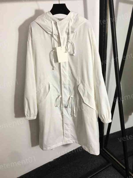 womens designer trench coats logo letter print on the back drawstring waist long-sleeved hooded coat luxury autumn fashion brand long jacke, Tan;black
womens designer trench coats logo letter print on the back drawstring waist long-sleeved hooded coat luxury autumn fashion brand long jacke, Tan;black