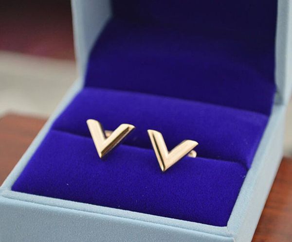 20 design mix wholesale small letter stud earring 18k rose gold silver v studs earrings women men wedding party jewelry 316l stainless steel, Golden;silver
20 design mix wholesale small letter stud earring 18k rose gold silver v studs earrings women men wedding party jewelry 316l stainless steel, Golden;silver