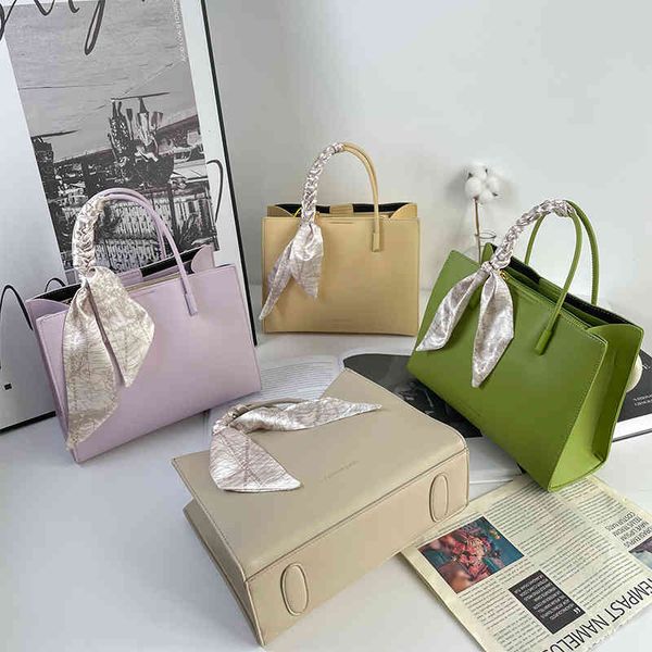 cowhide lightweight waterproof zipper package large capacity travel crossbody bag fashion handbag women shoulder messenger
cowhide lightweight waterproof zipper package large capacity travel crossbody bag fashion handbag women shoulder messenger