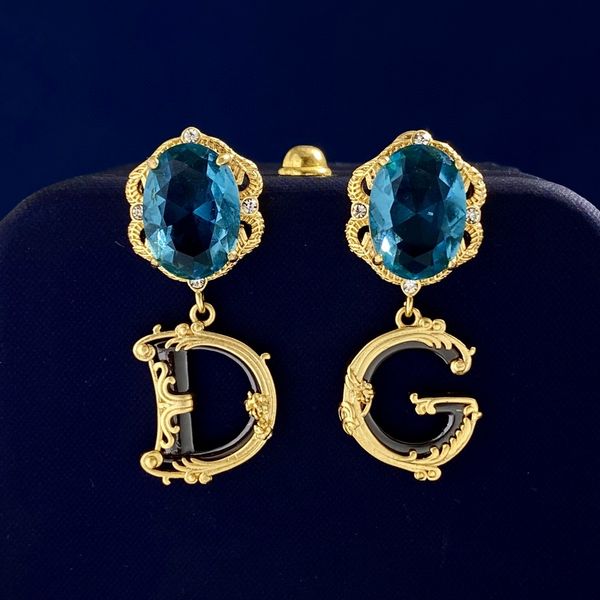 stud ladies new designed earrings studs g letters d colorful crystal pendants 18k gold plated anti allergy women's ear clip designer je, Golden;silver
stud ladies new designed earrings studs g letters d colorful crystal pendants 18k gold plated anti allergy women's ear clip designer je, Golden;silver