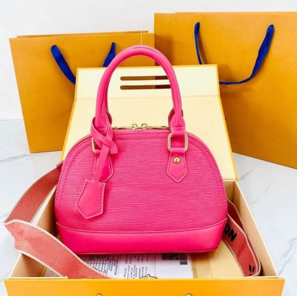2022 women's fashion designer bag handbag croissant luxury handbags cross body shoulder bags small chain bag gift box l1590
2022 women's fashion designer bag handbag croissant luxury handbags cross body shoulder bags small chain bag gift box l1590