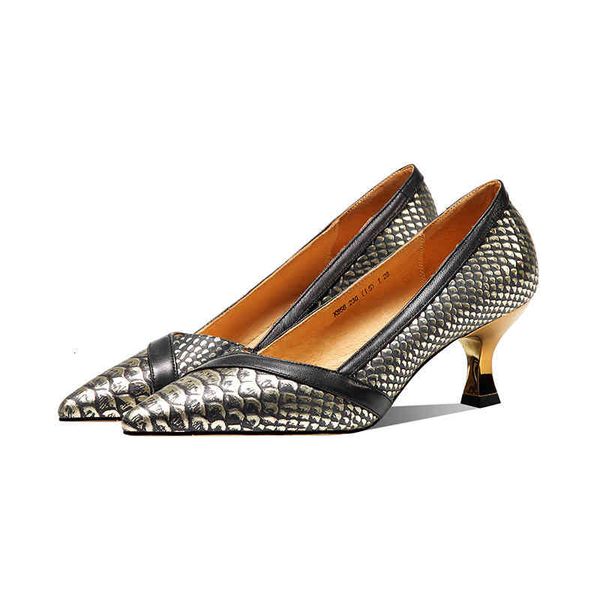 dress shoes spring and summer women's shoes pointed thin high heels printed fish scale pattern electroplated heel leather shallow mouth, Black
dress shoes spring and summer women's shoes pointed thin high heels printed fish scale pattern electroplated heel leather shallow mouth, Black