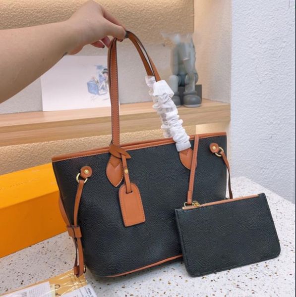 luxurys designers women evening bags shoulder bag classic style fashion shoulder lady totes wallet 30 x21cm
luxurys designers women evening bags shoulder bag classic style fashion shoulder lady totes wallet 30 x21cm