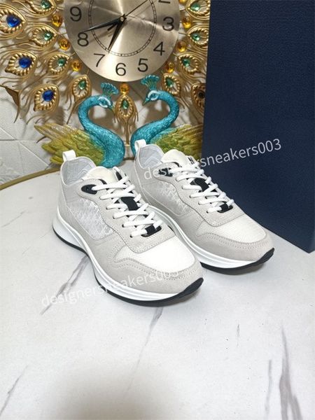 2022 womens sneakers lady fashion boots casual shoes triple black white canvas platform sneaker women party leisure trainer size35-45
2022 womens sneakers lady fashion boots casual shoes triple black white canvas platform sneaker women party leisure trainer size35-45