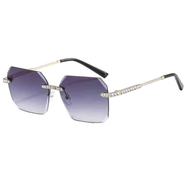 fashionable women's diamond inlaid small frame metal sunglass personalized cut edge framels street fashion sunglasses luxury brand sun, White;black
fashionable women's diamond inlaid small frame metal sunglass personalized cut edge framels street fashion sunglasses luxury brand sun, White;black