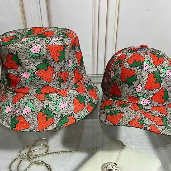 2022 double g classic letter print baseball cap women famous cotton adjustable skull sport golf curved strawberry bucket, Blue;gray
2022 double g classic letter print baseball cap women famous cotton adjustable skull sport golf curved strawberry bucket, Blue;gray
