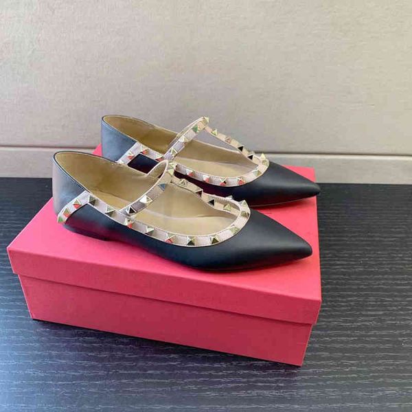 dress shoes high version spring single shoes women's flat bottomed pointed warren v rivets step the heel and lazy, Black
dress shoes high version spring single shoes women's flat bottomed pointed warren v rivets step the heel and lazy, Black